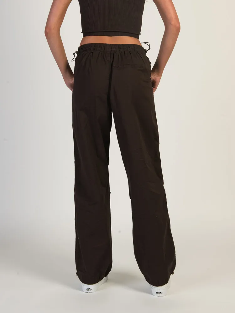 HARLOW PAXTON PARACHUTE PANT