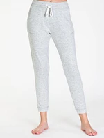 JOGGING EN PELUCHE OLIVE
