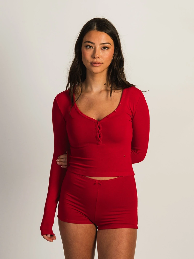 HENLEY HARLOW HOLLY MANCHES LONGUES -ROUGE