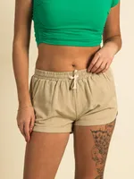 HARLOW SCALLOPED ELASTIC SHORT - CLEARANCE