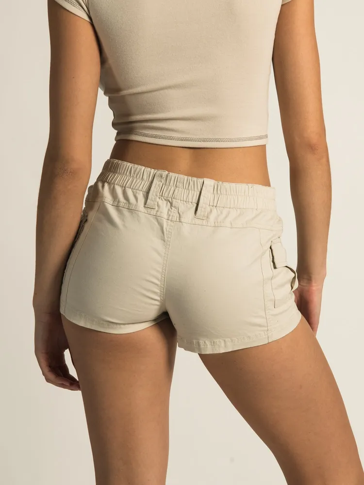 SHORT CARGO HARLOW À TAILLE BASSE