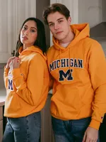 CHAMPION ECO POWERBLEND MICHIGAN UNIVERSITY HOODIE - CLEARANCE