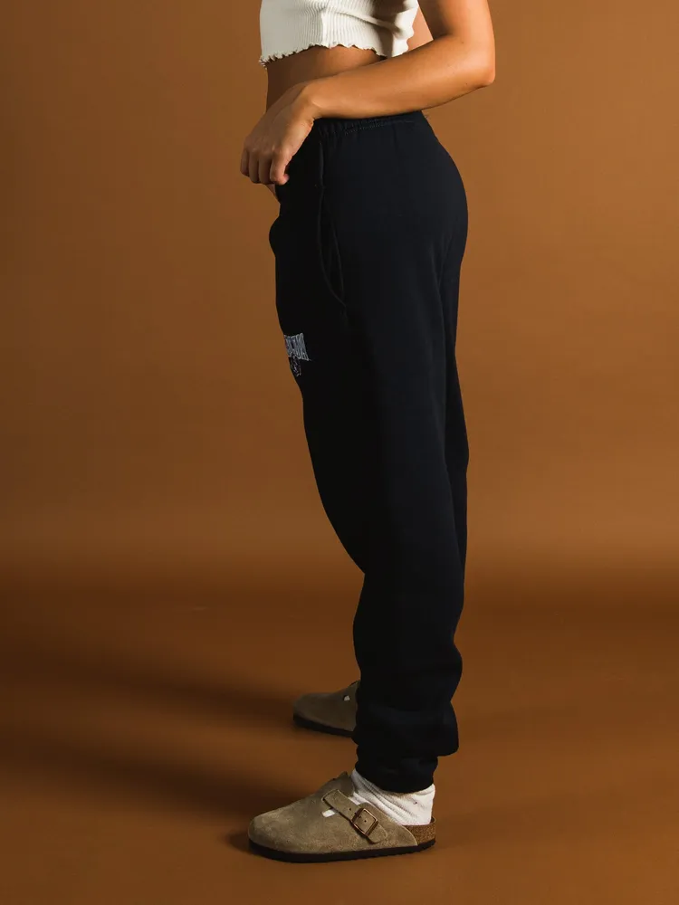 Boathouse RUSSELL UNIVERSITY OF NORTH CAROLINA SWEATPANTS