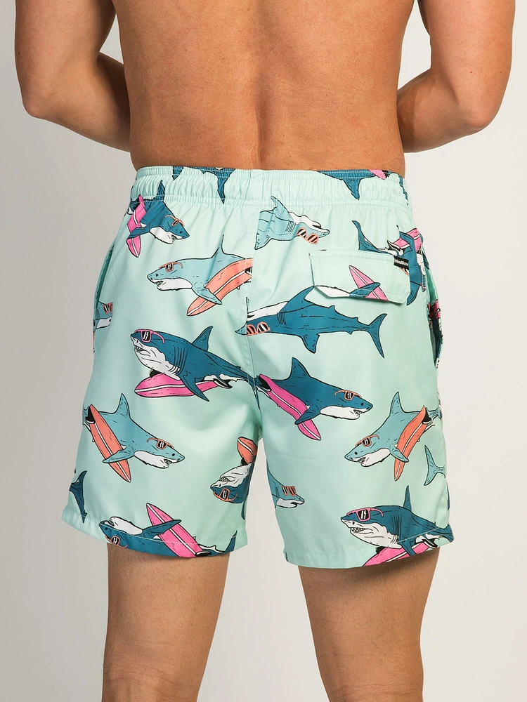 ISLAND HAZE SURFING SHARK 5IN VOLLEY SHORT