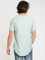 KOLBY TEXTURED LONGLINE TEE