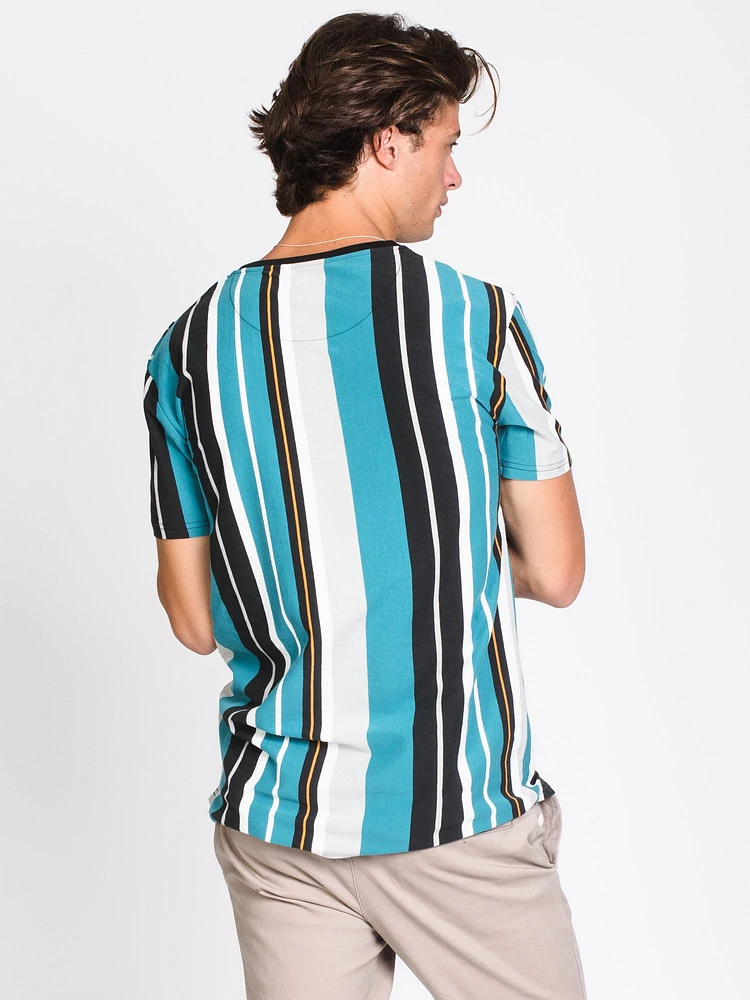 MENS VERTICAL STRIPE T - CLEARANCE