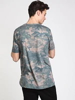 MENS NORTON DITSY PRINT T - COMBAT CLEARANCE