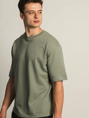 KOLBY BOXY FIT TEE - GREEN