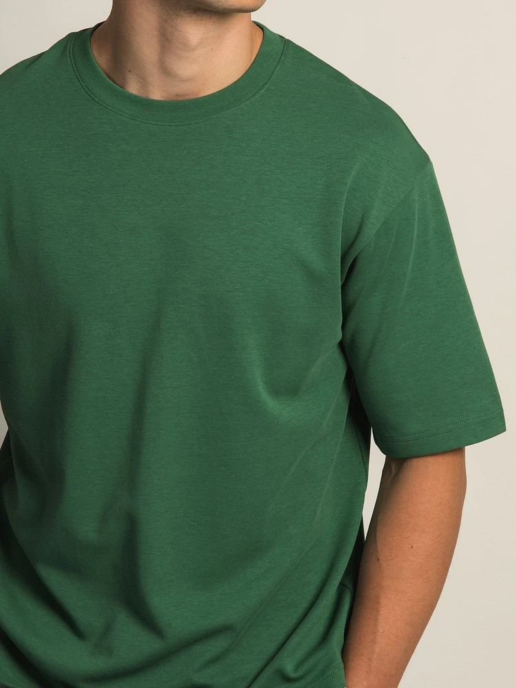 KOLBY BOXY FIT TEE - PINE