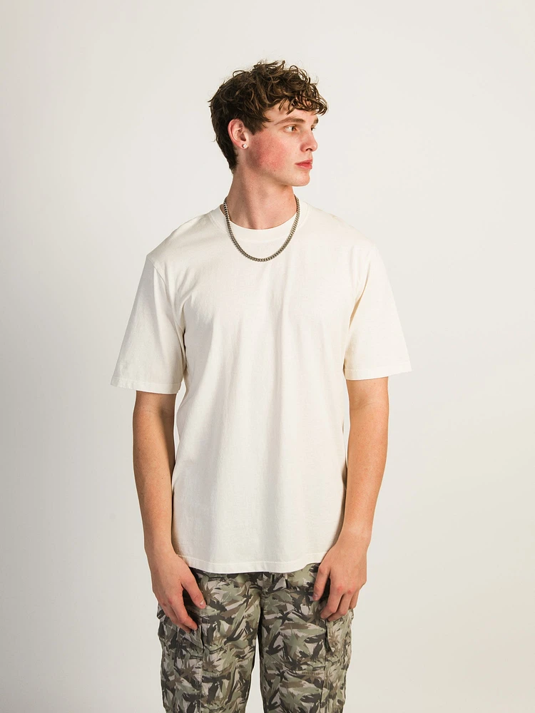 T-SHIRT PREMIUM SURDIMENSIONNÉ KOLBY
