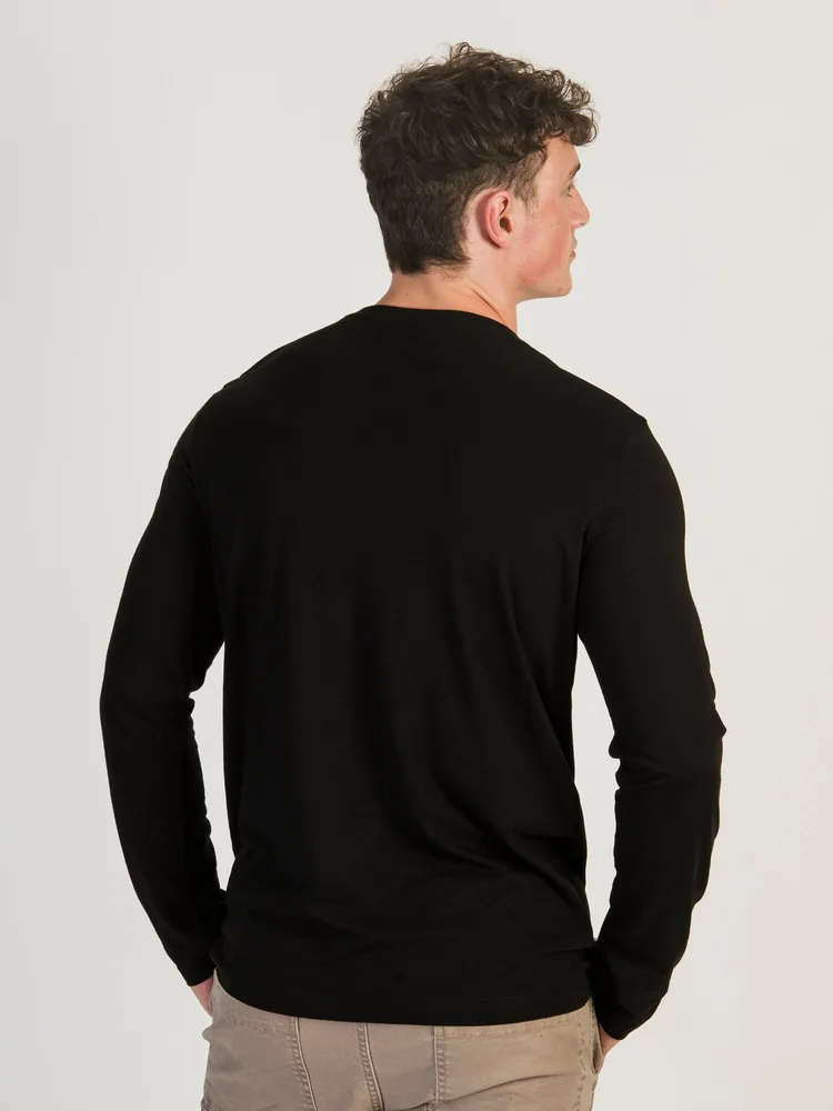 KOLBY LONG SLEEVE CREW NECK TEE