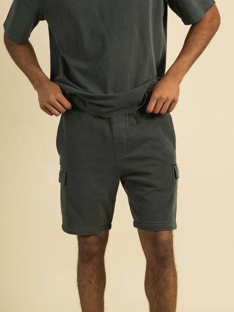KOLBY GARMENT DYE FLEECE CARGO SHORT