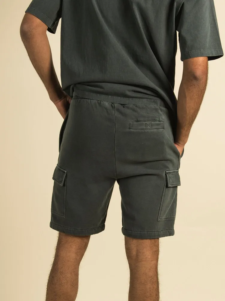 KOLBY GARMENT DYE FLEECE CARGO SHORT
