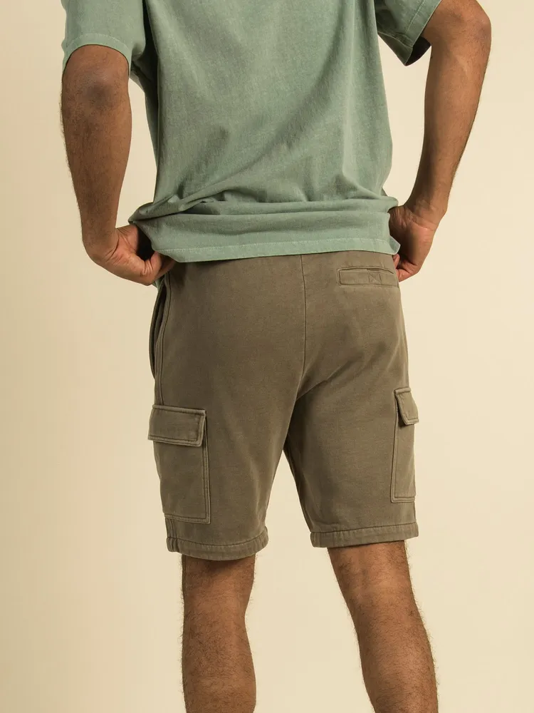 KOLBY GARMENT DYE FLEECE CARGO SHORT