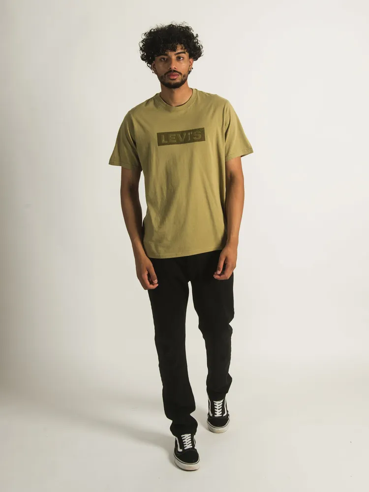 LEVIS RELAXED FIT T-SHIRT - CLEARANCE