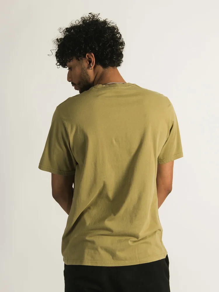 LEVIS RELAXED FIT T-SHIRT - CLEARANCE