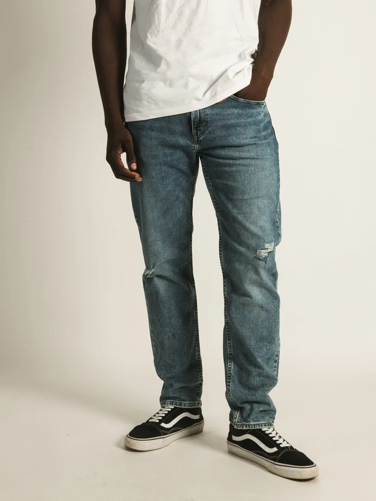 LEVIS 502 TAPER JEAN - CLEARANCE