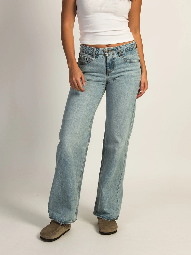 LEVIS LOW LOOSE BLASTED JEAN