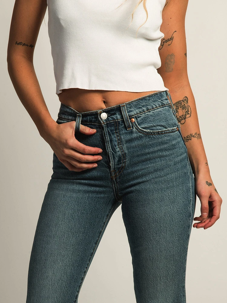 LEVIS WEDGIE BOOTCUT - FAIR POINT PSK