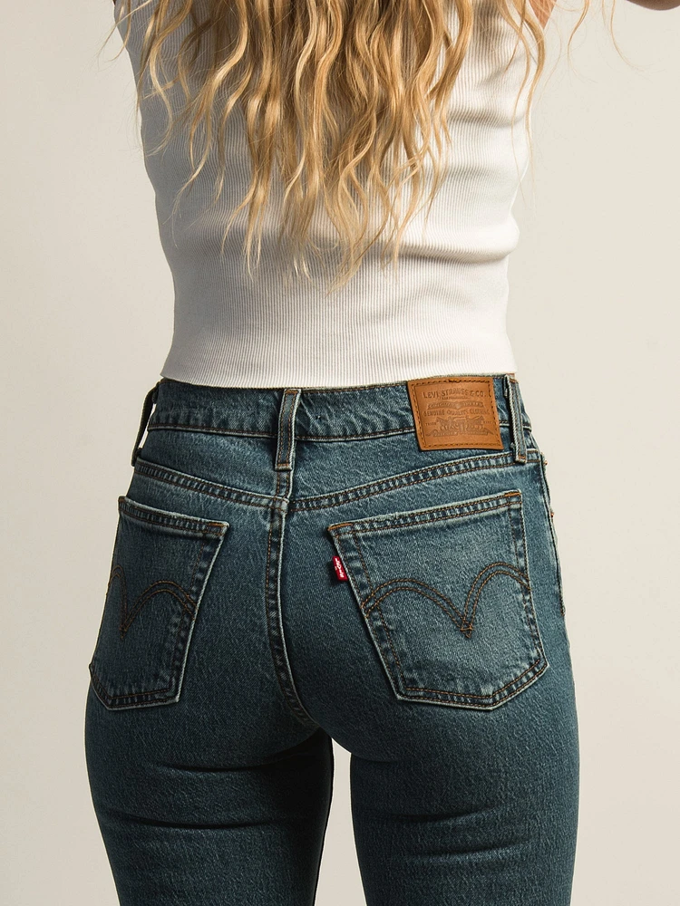 LEVIS WEDGIE BOOTCUT - FAIR POINT PSK