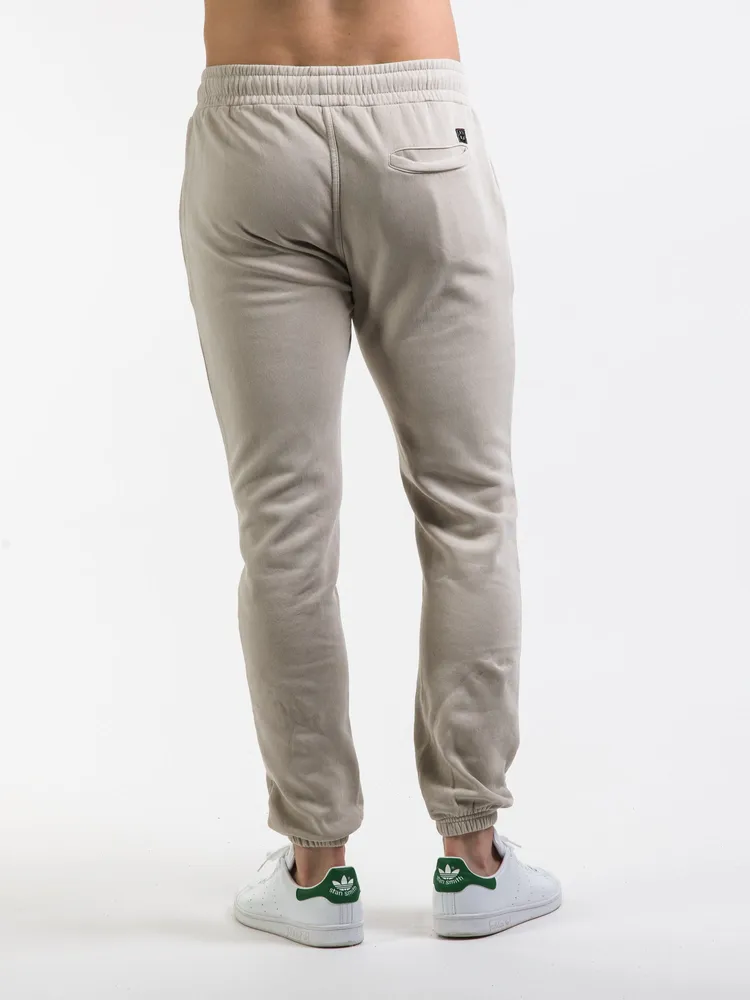 LIRA FLEECE JOGGER PANT