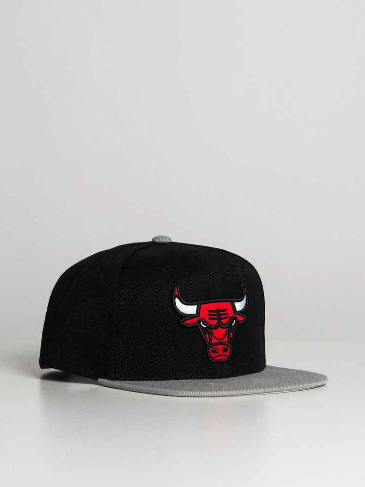 MITCHELL & NESS CHICAGO BULLS SNAPBACK