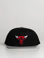 MITCHELL & NESS CHICAGO BULLS SNAPBACK