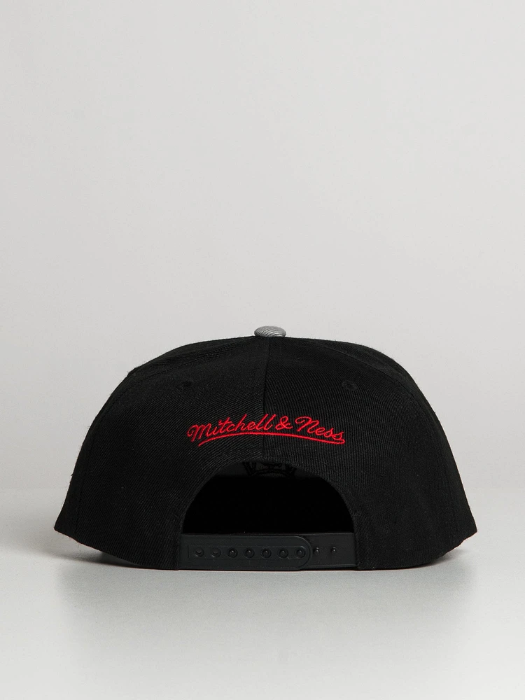 MITCHELL & NESS CHICAGO BULLS SNAPBACK