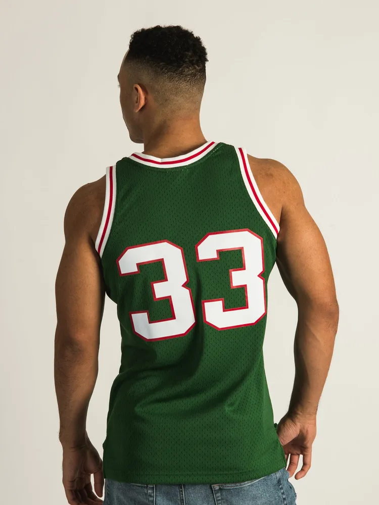 MITCHELL & NESS NBA BUCKS KAREEM ABDUL-JABBAR JERSEY - CLEARANCE