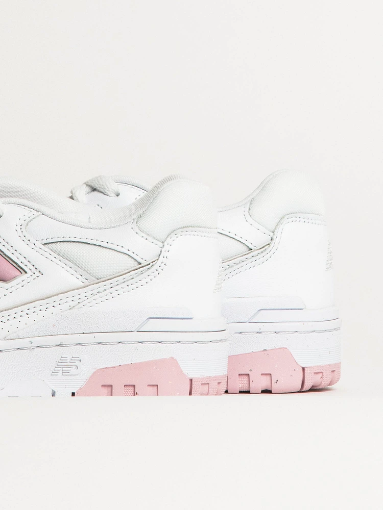 WOMENS NEW BALANCE THE 550 SNEAKER - WHITE/TWILIGHT HAZE