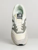 MENS NEW BALANCE THE 997 - LIGHT ALUMINUM SNEAKER