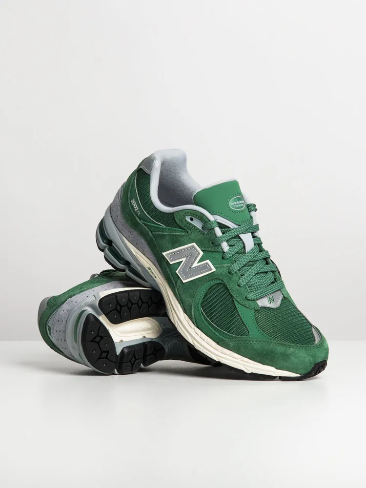 MENS NEW BALANCE THE 2002R - CLEARANCE