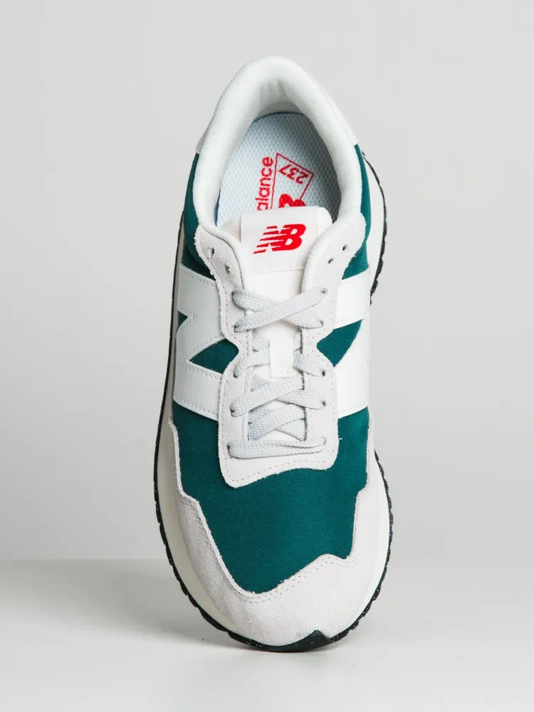 MENS NEW BALANCE THE 237