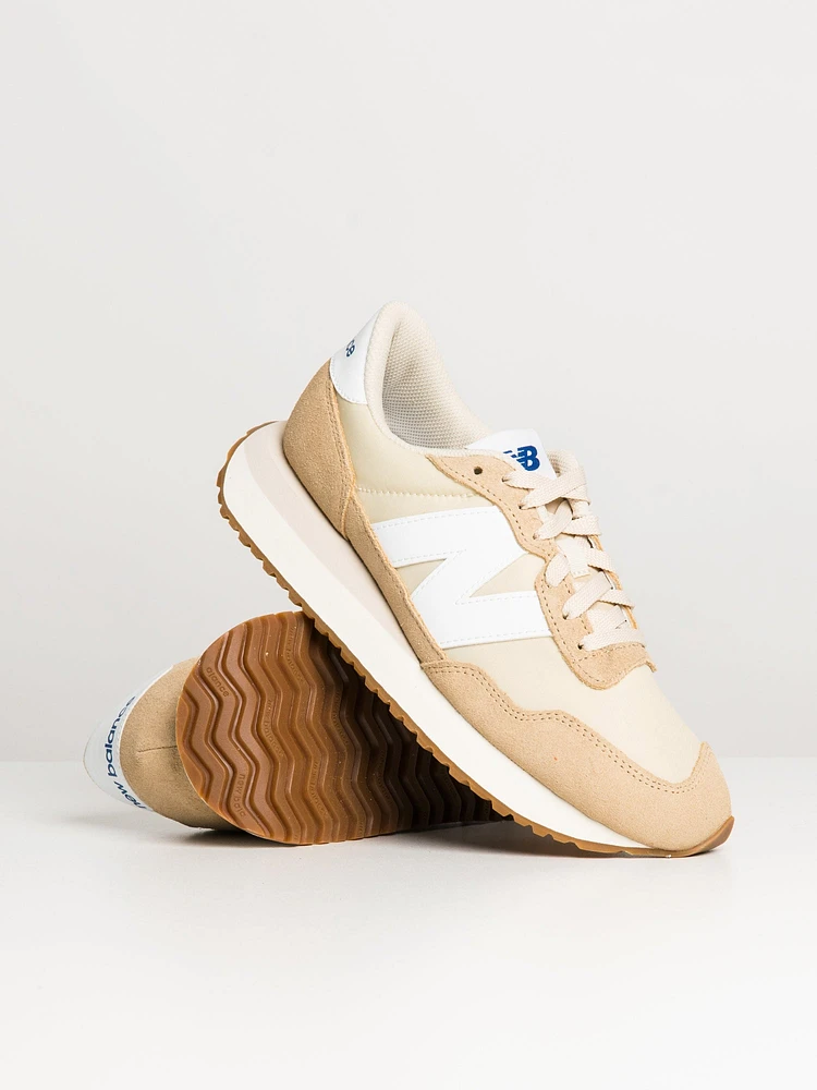 MENS NEW BALANCE THE 237 SNEAKER - CLEARANCE