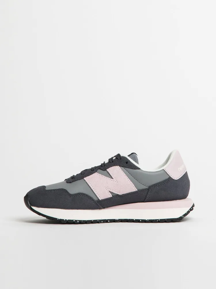 BASKET FEMME NEW BALANCE THE 237 SHADOW GREY/SKY