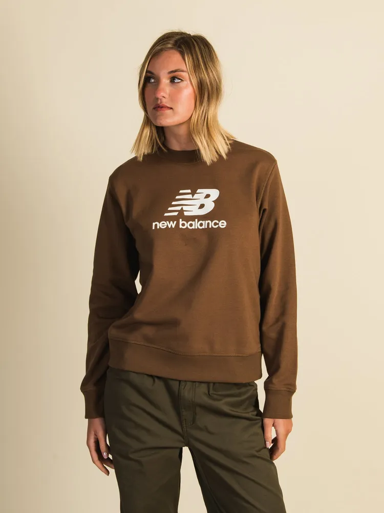 NEW BALANCE ESSENTIALS STACKED LOGO CREW