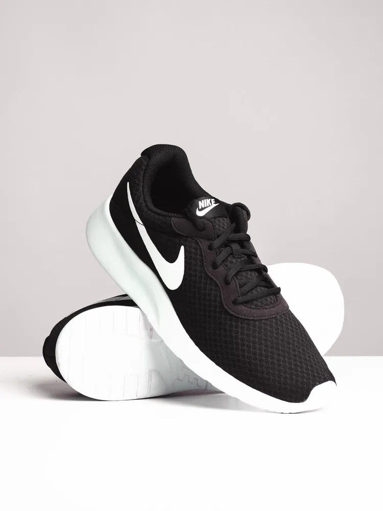 MENS NIKE TANJUN BLACK/WHITE SNEAKERS - CLEARANCE