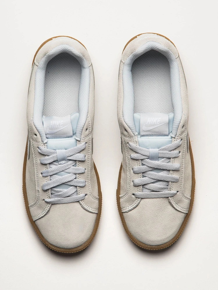WOMENS NIKE COURT ROYALE SUEDE SNEAKERS - PLATINUM