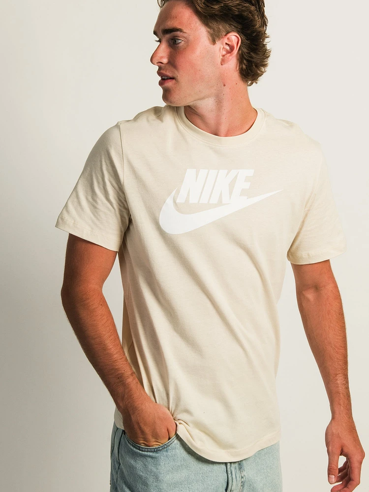 NIKE SPORTSWEAR ICON T-SHIRT - LIGHT KHAKI