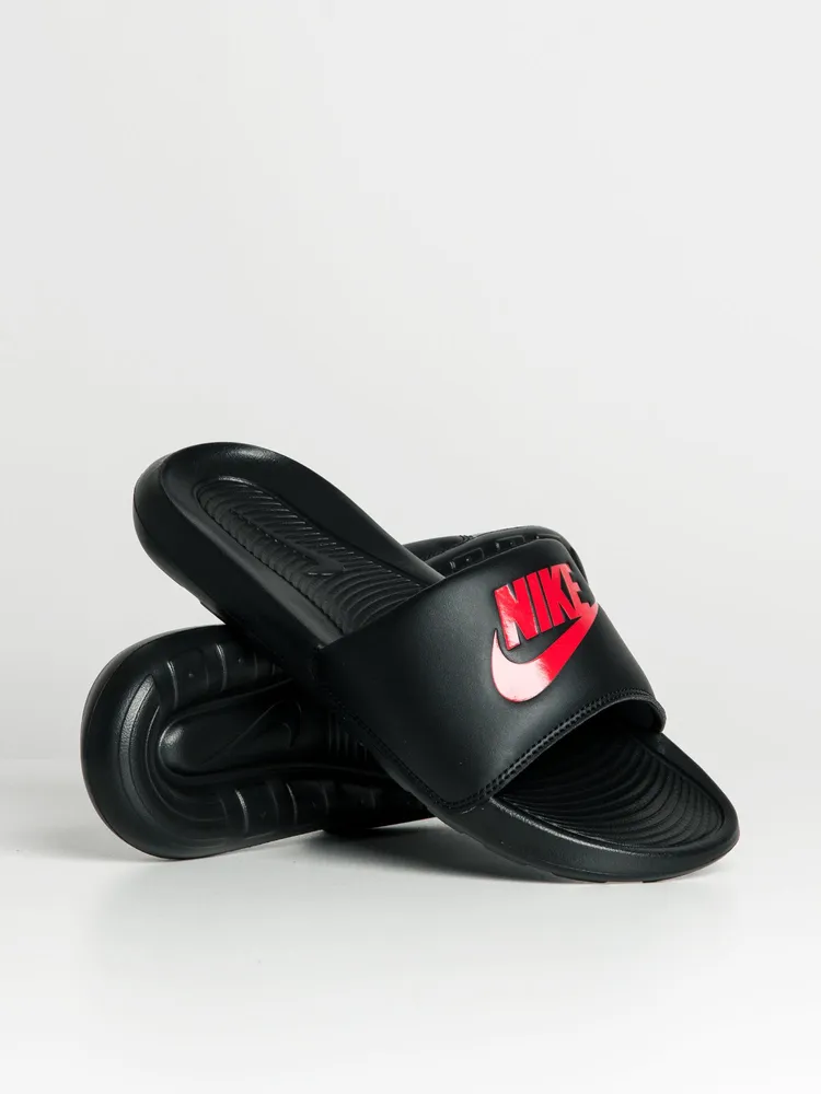 MENS NIKE NK VICTORI ONE SLIDES