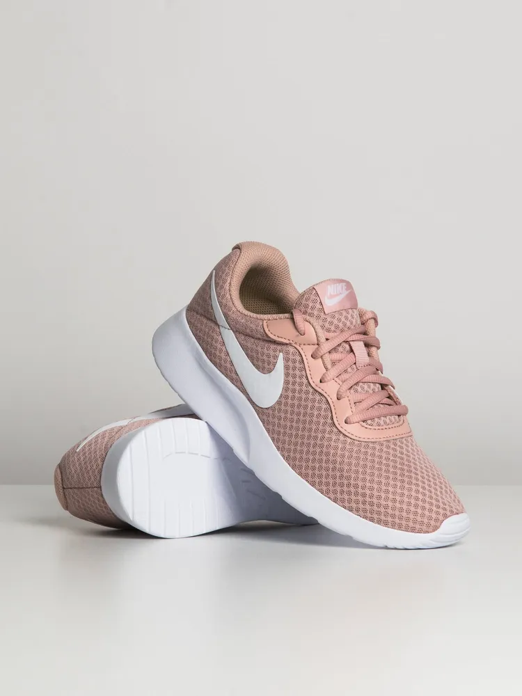 WOMENS NIKE TANJUN SNEAKERS - CLEARANCE