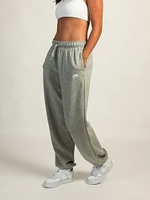 NIKE CLUB MIDRISE OVERSIZE SWEATPANTS