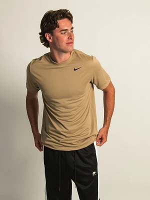 NIKE FITNESS T-SHIRT - BEIGE