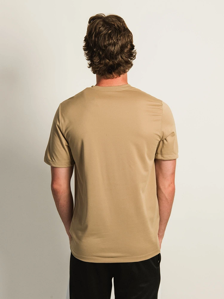 NIKE FITNESS T-SHIRT - BEIGE