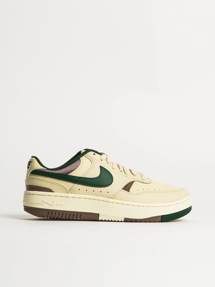BASKETS FEMME NIKE GAMMA FORCE