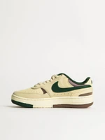 BASKETS FEMME NIKE GAMMA FORCE
