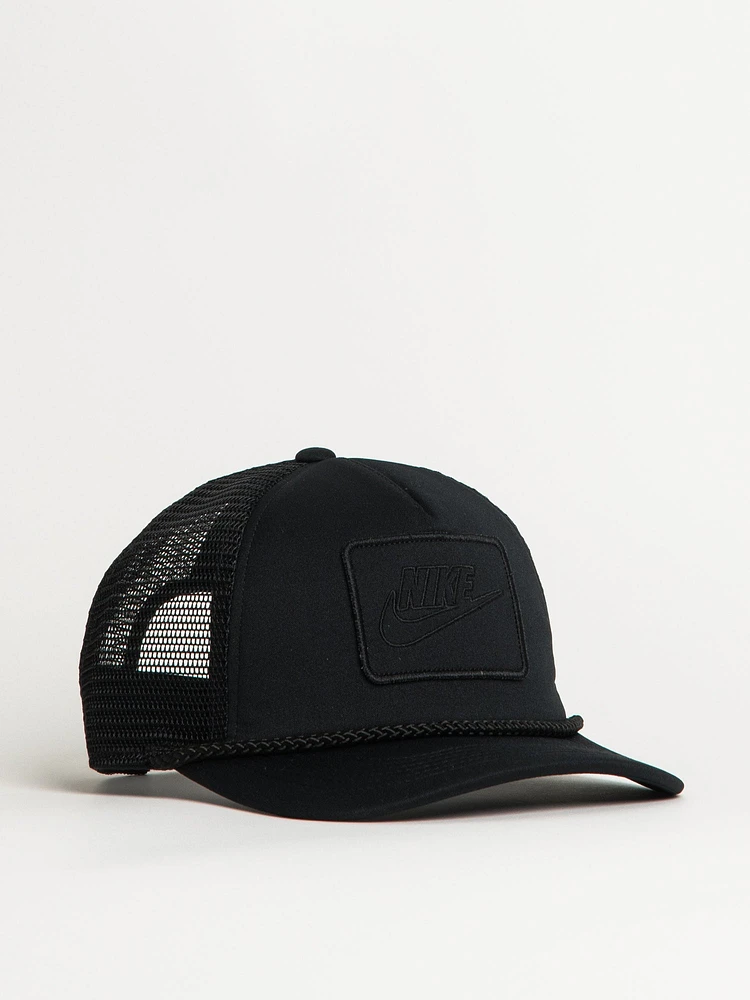 NIKE DRI-FIT RISE STRUCTURED TRUCKER CAP