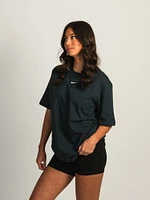 NIKE SPORTSWEAR ESSENTIAL T-SHIRT