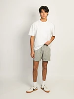 SHORT NIKE CLUB FLOW - GRIS CHINÉ