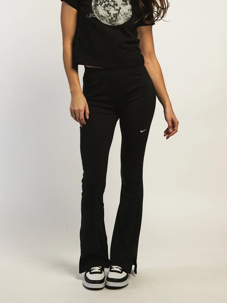 LEGGING ÉVASÉ EN TRICOT NIKE SPORTSWEAR CHILL